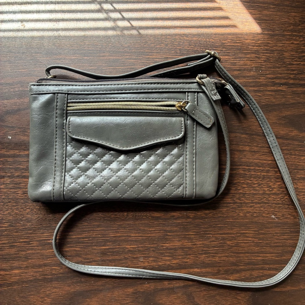 👜 Y2K Gray Quilted Crossbody Bag – Faux Leather, Multi Pocket
